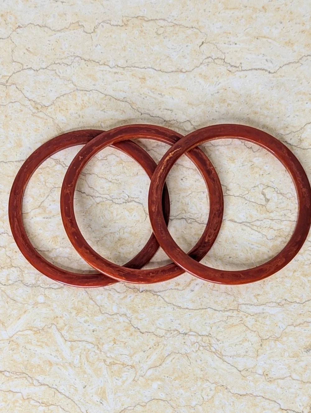 Vintage Bakelite Dark Brown Red Marbled Skinny Bangles Bracelets Set Of 3